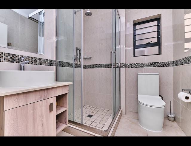2 BEDROOM APARTMENT FOR SALE IN RANDPARK RIDGE